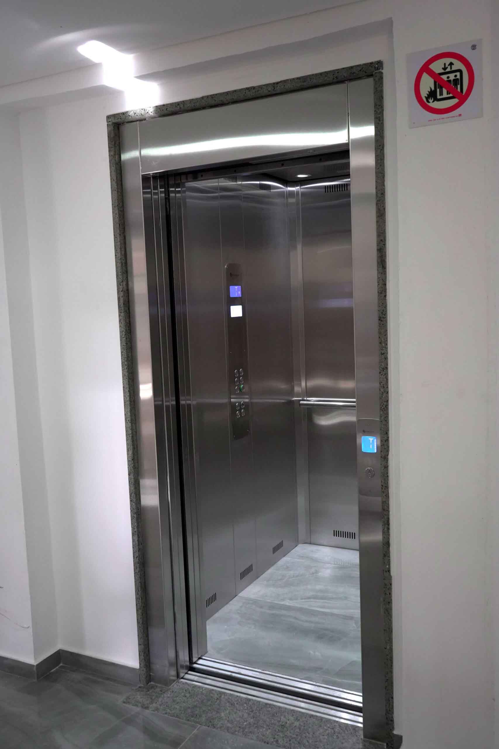 Foto de Elevador Hospitalar da Premium Elevadores