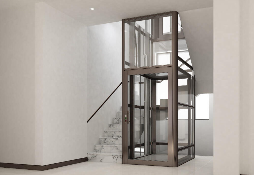 Interior da casa com elevador compacto